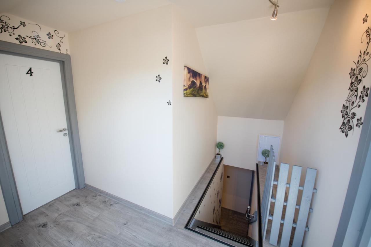 ロイブリッジ Birchbank Bed & Breakfast エクステリア 写真
